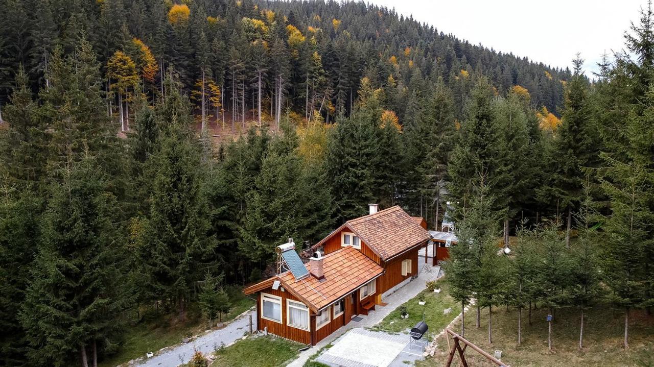 Fantazia Kulcsoshaz Villa Ciumani Buitenkant foto
